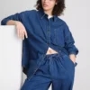Camisa de mezclilla de algodón de corte holgado con botones