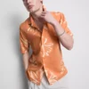 Camisas de estilo vacacional con estampado floral abstracto