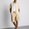 Pantalones cortos tipo cargo de mezcla de lino