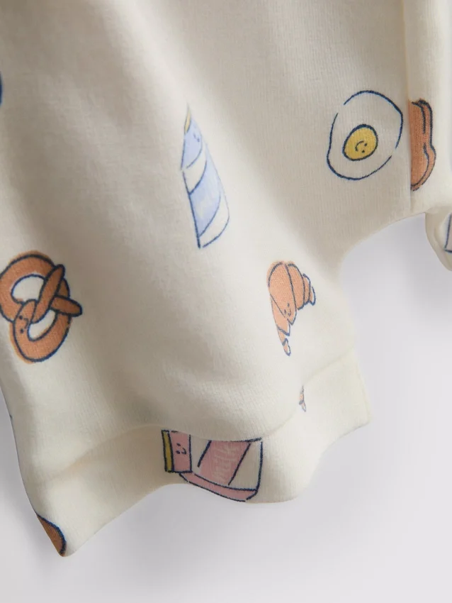 0-18 meses | Conjunto de sudadera y pantalones cortos con diseño de comida
