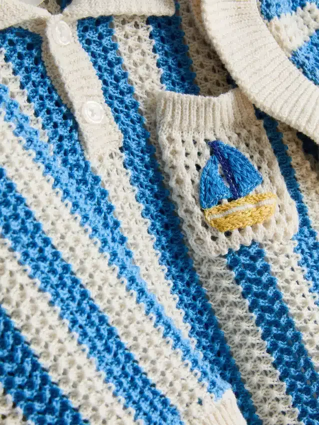 0-18 meses | Conjunto para recién nacidos con polo a rayas, pantalones cortos y gorro