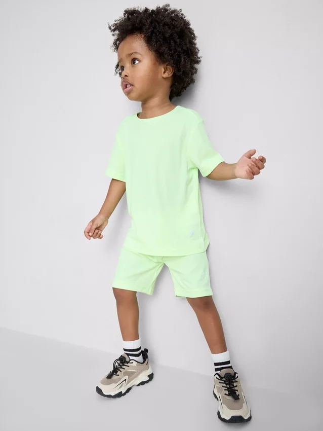 1,5-7 años | Conjunto deportivo de camiseta y pantalones cortos