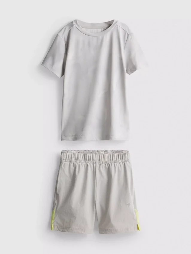 1,5-7 años | Conjunto deportivo de camiseta y pantalones cortos