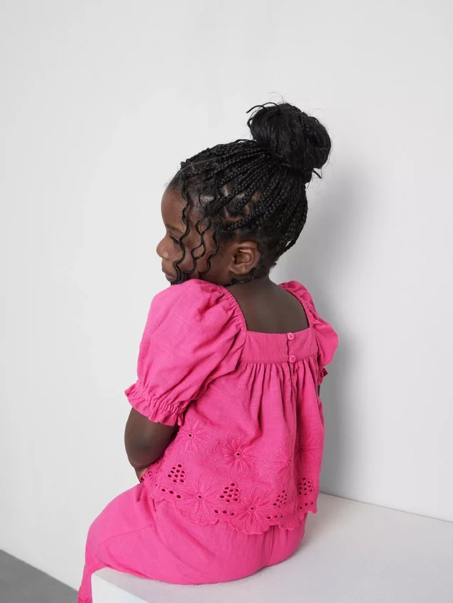 1,5-8 años | blusa con bordado floral