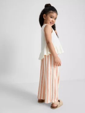 1,5-8 años | Conjunto de blusa con peplum bordado y pantalones