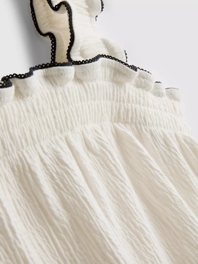 1,5-9 años | Conjunto de blusa y pantalones cortos con textura arrugada
