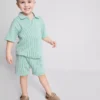 1,5-9 años | Conjunto de camisa a rayas y pantalones cortos