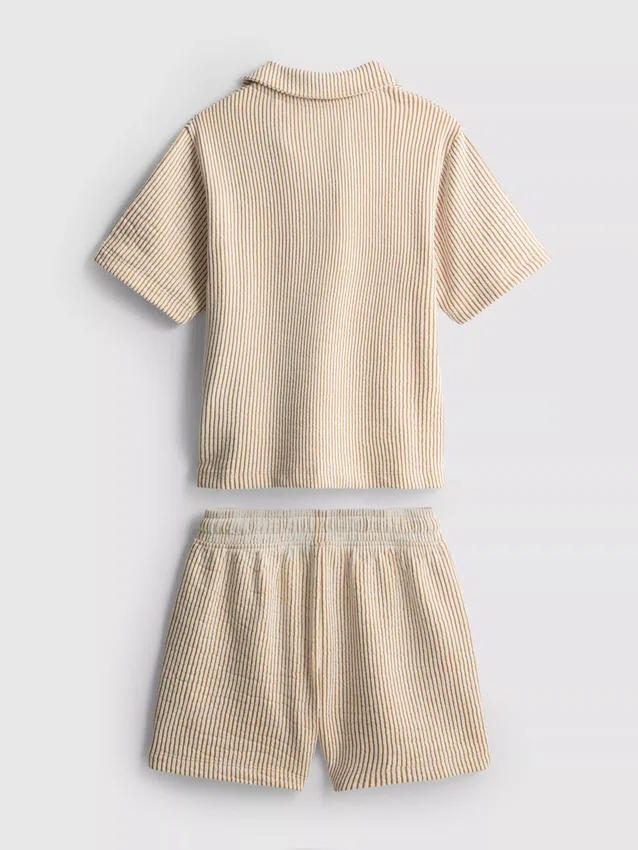 1,5-9 años | Conjunto de camisa a rayas y pantalones cortos