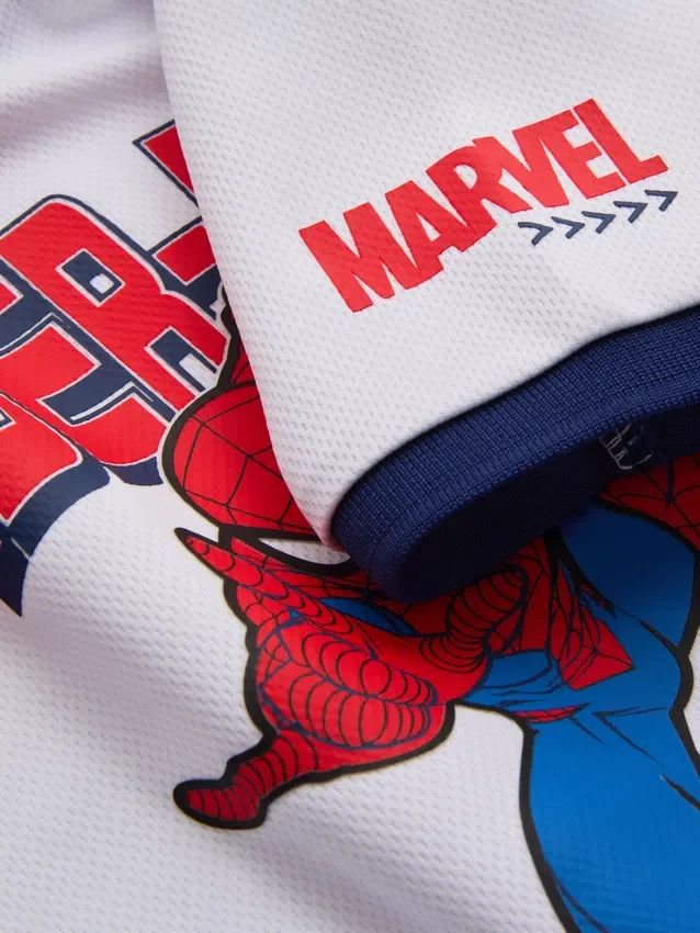 1,5-9 años | Conjunto de camiseta y pantalones cortos de fútbol de Marvel Spider-Man