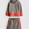 1,5-9 años | Conjunto de chamarra deportiva y pantalones cortos
