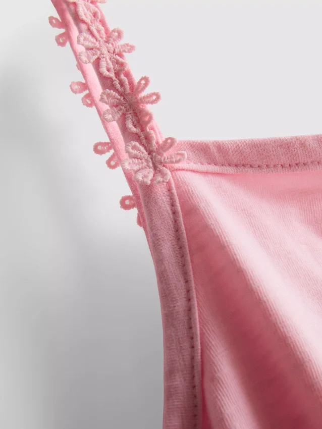 1-9 años | Conjunto de blusa con peplum y pantalones cortos