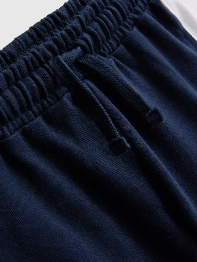 1-9 años | Conjunto de camiseta y pantalones cortos de Iron Man de Marvel