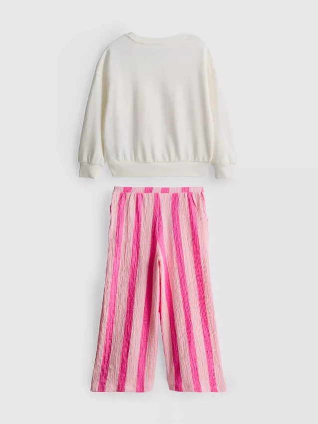 1-9 años | Conjunto de sudadera y pantalones con textura arrugada