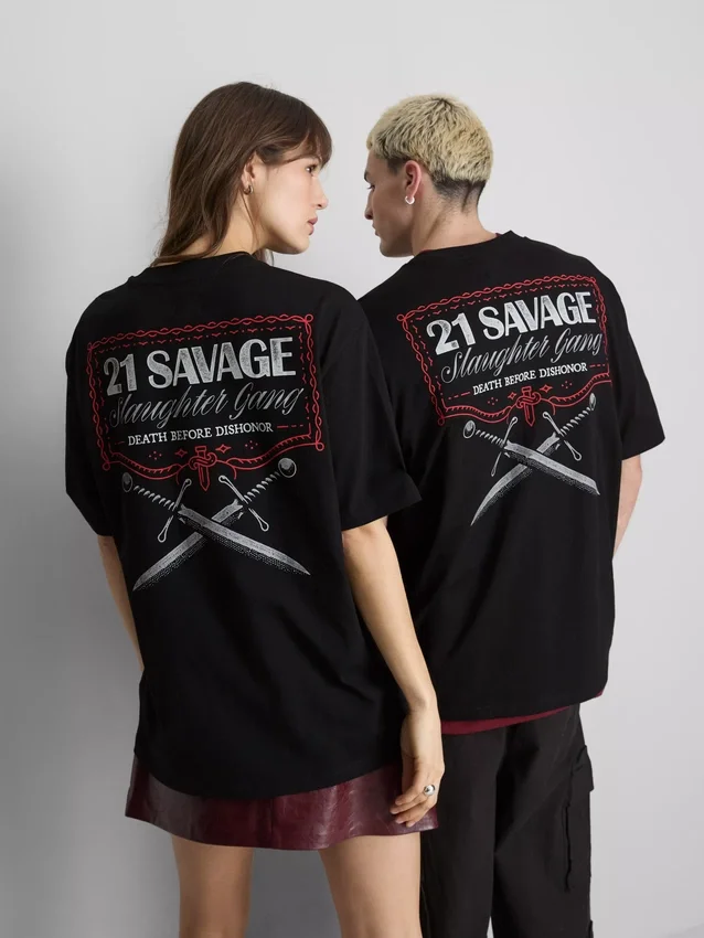 21 camisas de manga corta Savage