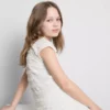 7-15 años | Blusa con mangas casquillo arrugadas y ribete de encaje