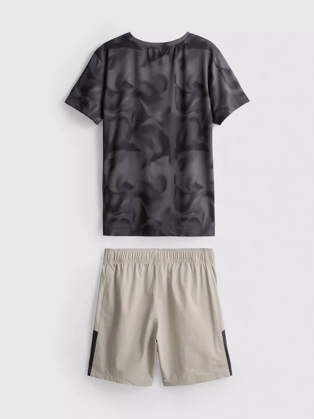 7-15 años | Conjunto de camiseta y pantalones cortos deportivos