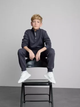 7-15 años | Conjunto de sudadera con cuello de embudo y pantalones de chándal