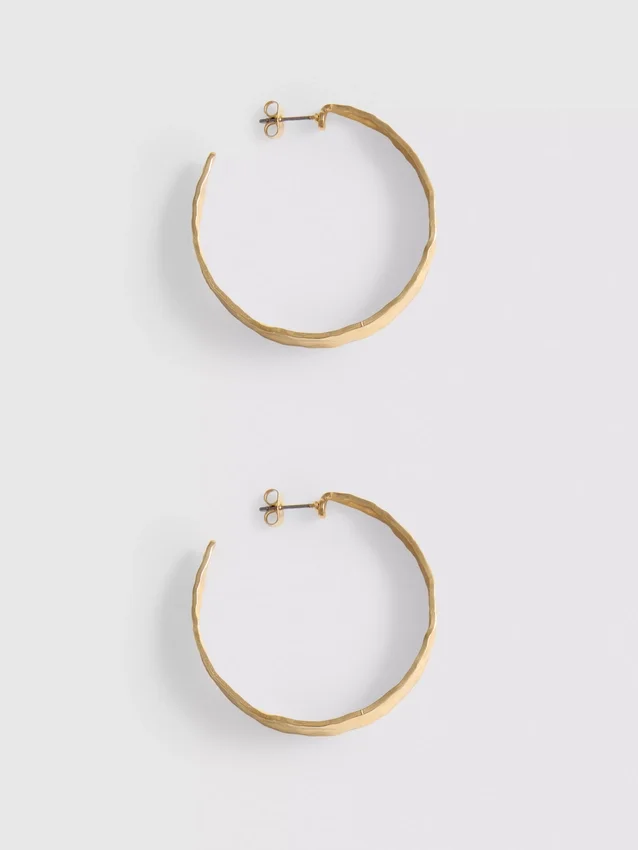 Aretes de aro con textura