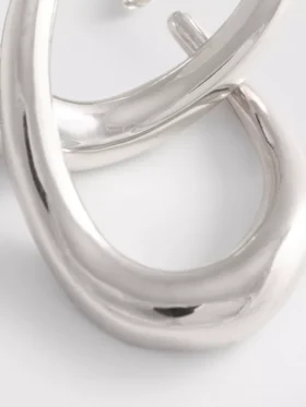 Aretes de aro retorcidos