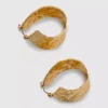 Aros ovalados con textura de Paula Echevarría