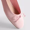Bailarinas con lazo en la parte delantera