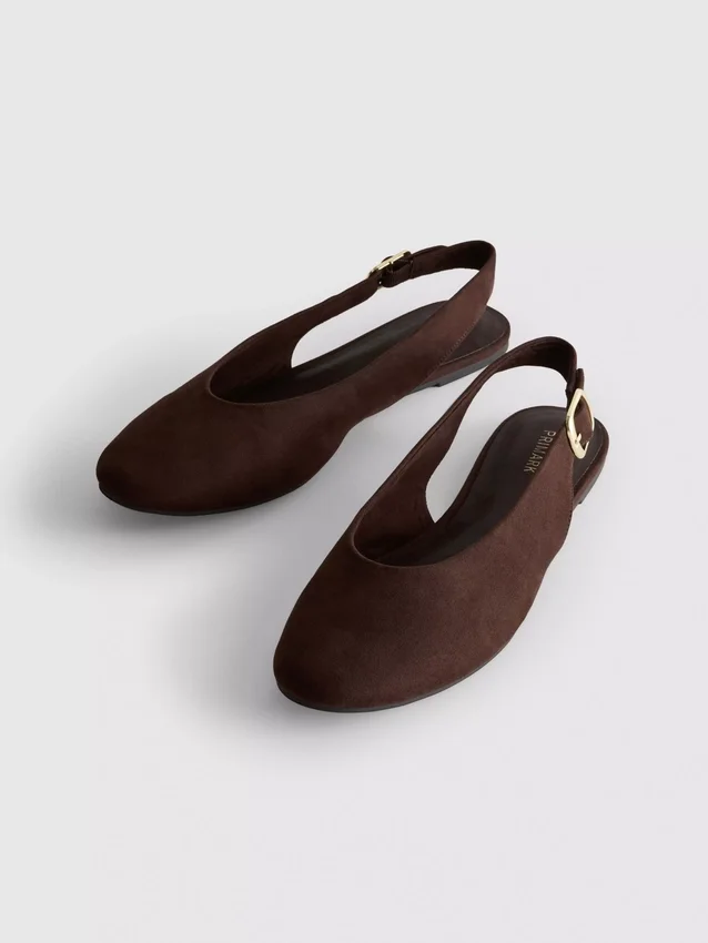 Bailarinas con tiras traseras