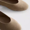 Bailarinas con tiras traseras