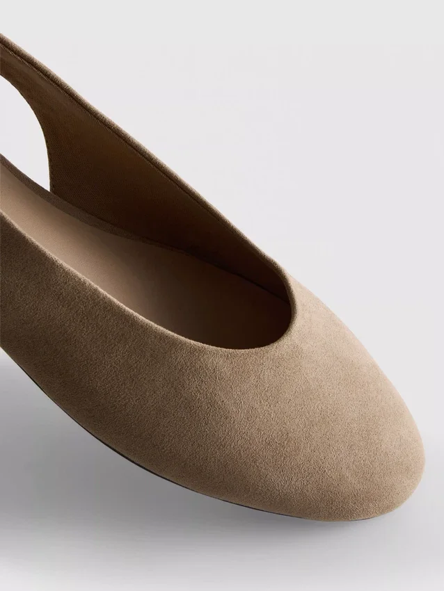 Bailarinas con tiras traseras