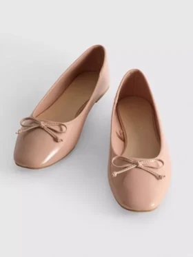 Bailarinas planas con lazo de imitación de cuero