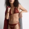 Bikini con detalle de cadena y lazos laterales