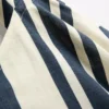 Blusa a rayas con dobladillo en punta