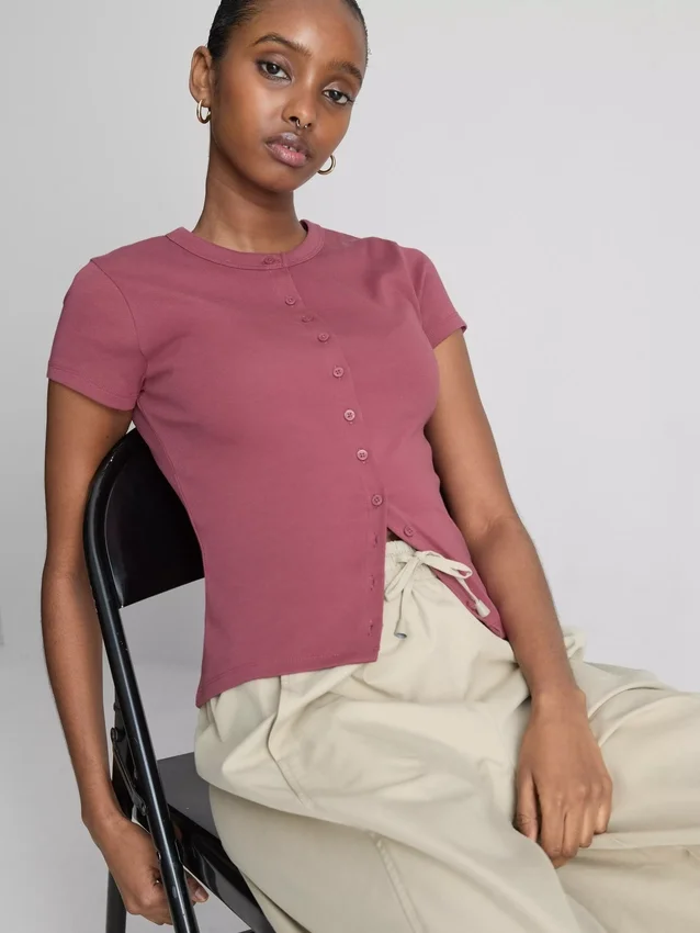 Blusa acanalada con botones, rica en algodón