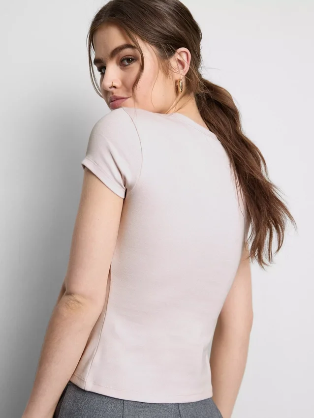 Blusa acanalada con botones, rica en algodón