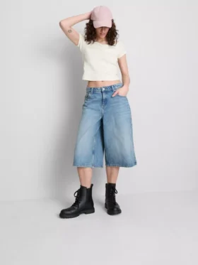 Blusa bardot de manga corta con alto contenido de algodón