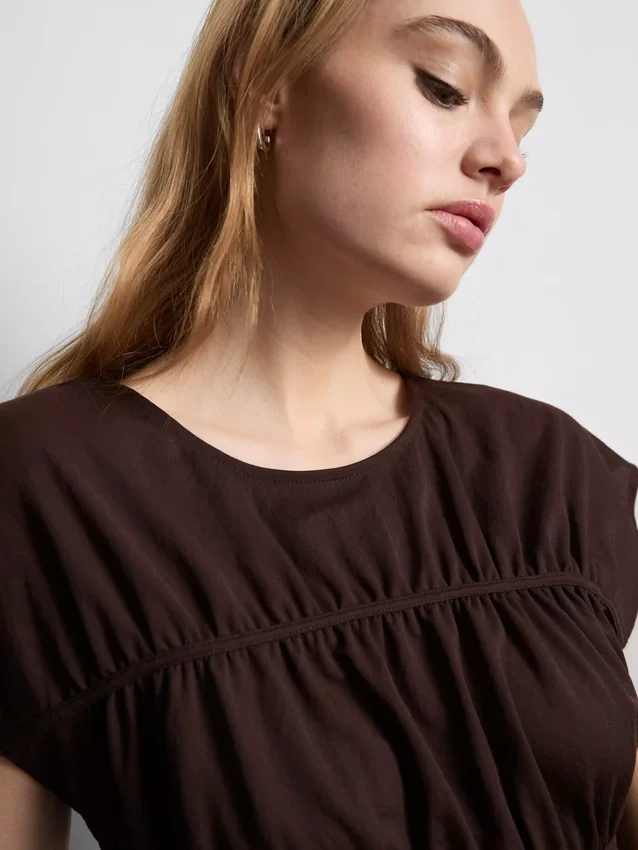 Blusa con volantes