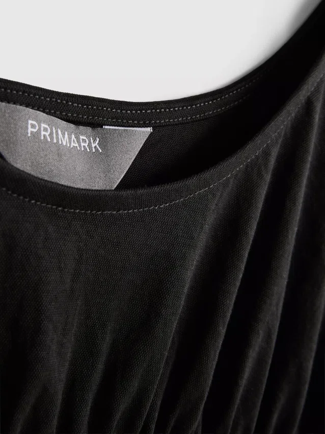 Blusa con volantes