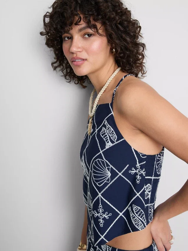 Blusa de algodón con cuello halter y calado