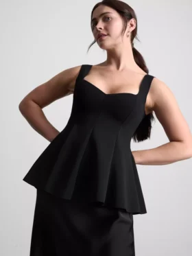 Blusa de crepé con peplum y escote corazón