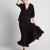 Blusa de cuello en V con mangas 3/4