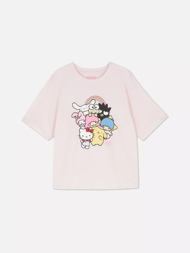 Blusa de pijama con diseño de Hello Kitty y sus amigos