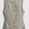 Blusa de punto a rayas con botones de Paula Echevarría