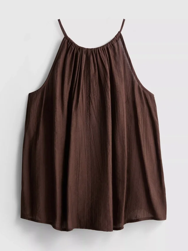 Blusa trapecio con cuello halter texturizada