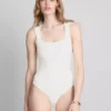 Body sin costuras con cuello cuadrado