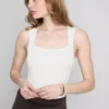 Body sin costuras con cuello cuadrado