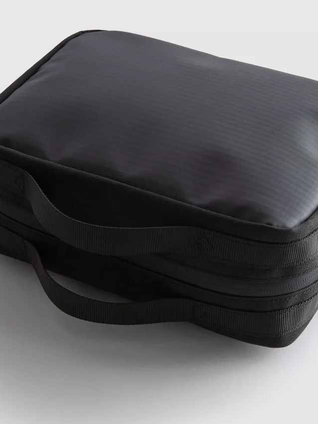 Bolsa de baño colgante