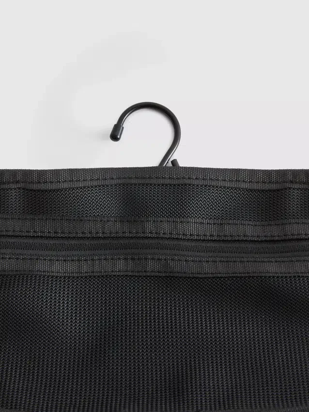 Bolsa de baño colgante