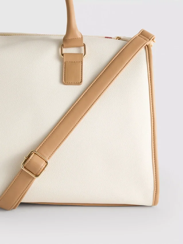 Bolsa de fin de semana acolchada de Winnie the Pooh de Disney