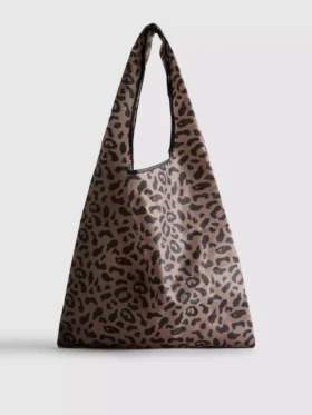 Bolsa de mano plegable y reutilizable