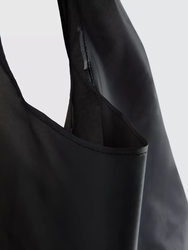 Bolsa de mano plegable y reutilizable