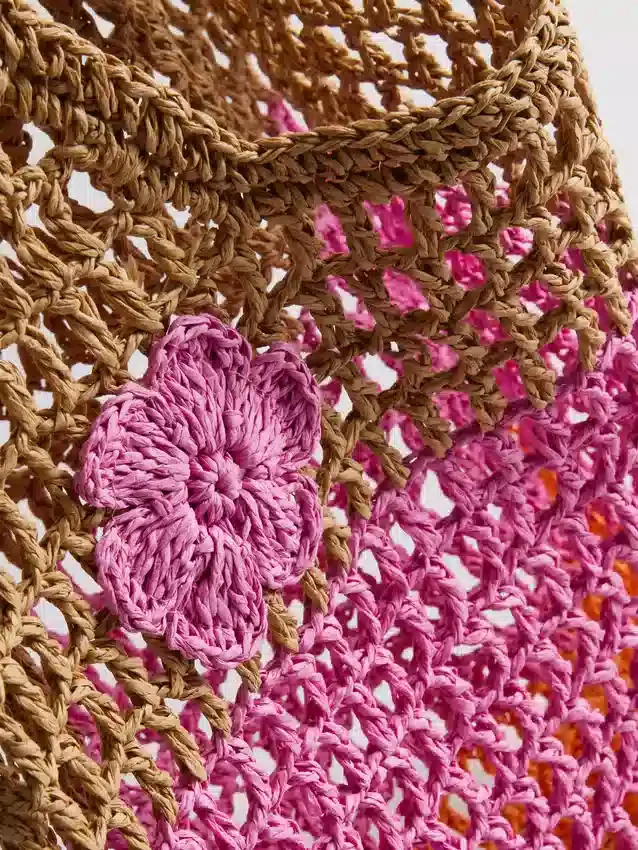 Bolsa de paja con estampado de flores